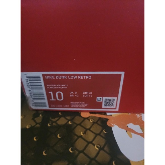 Nike Dunk Low - Picture 2 of 5